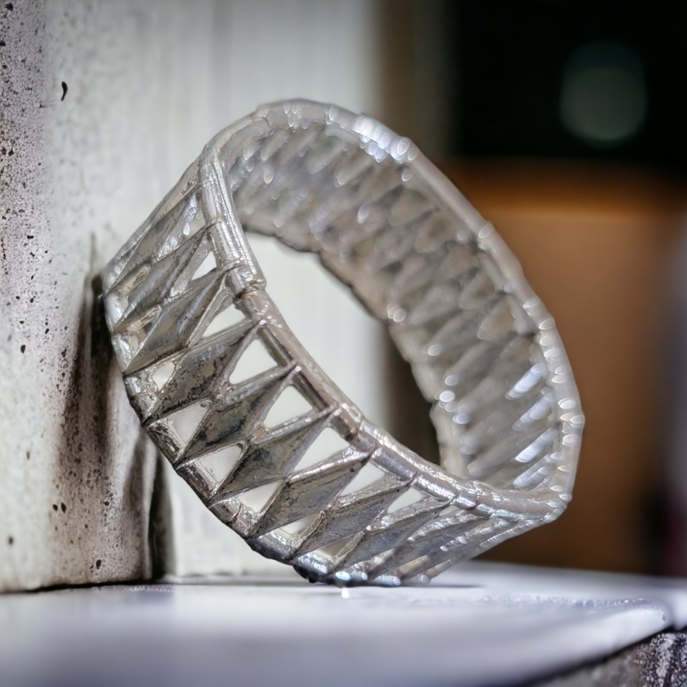 Silver Diamond shaped Bracelet